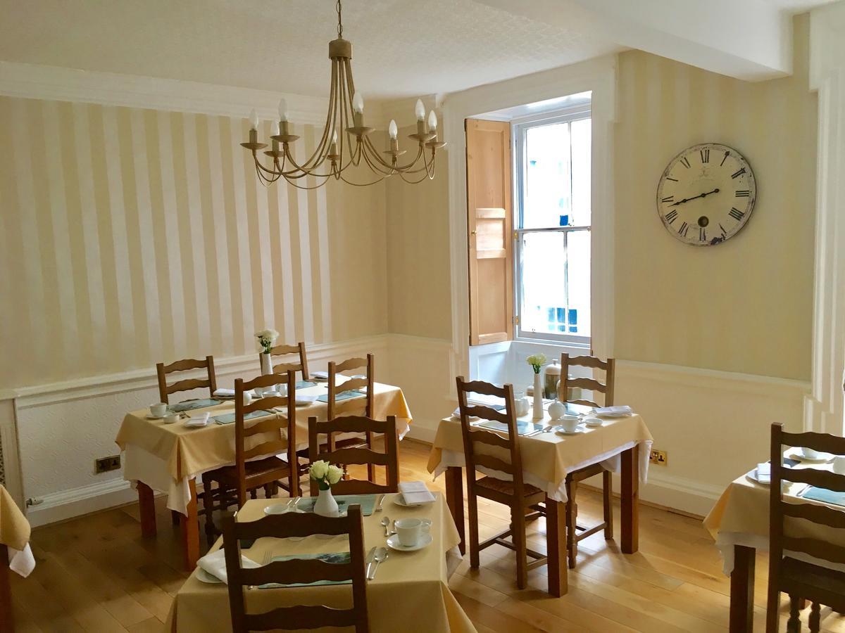 Six Castlegate Bed & Breakfast คอกเคอร์เมาท์ ภายนอก รูปภาพ